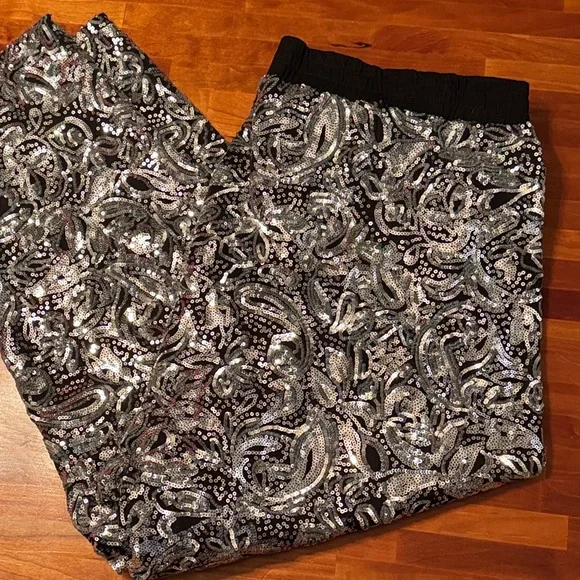 NWT Anthropologie Sequin Paisley Pants by Porridge - Picture 3 of 12
